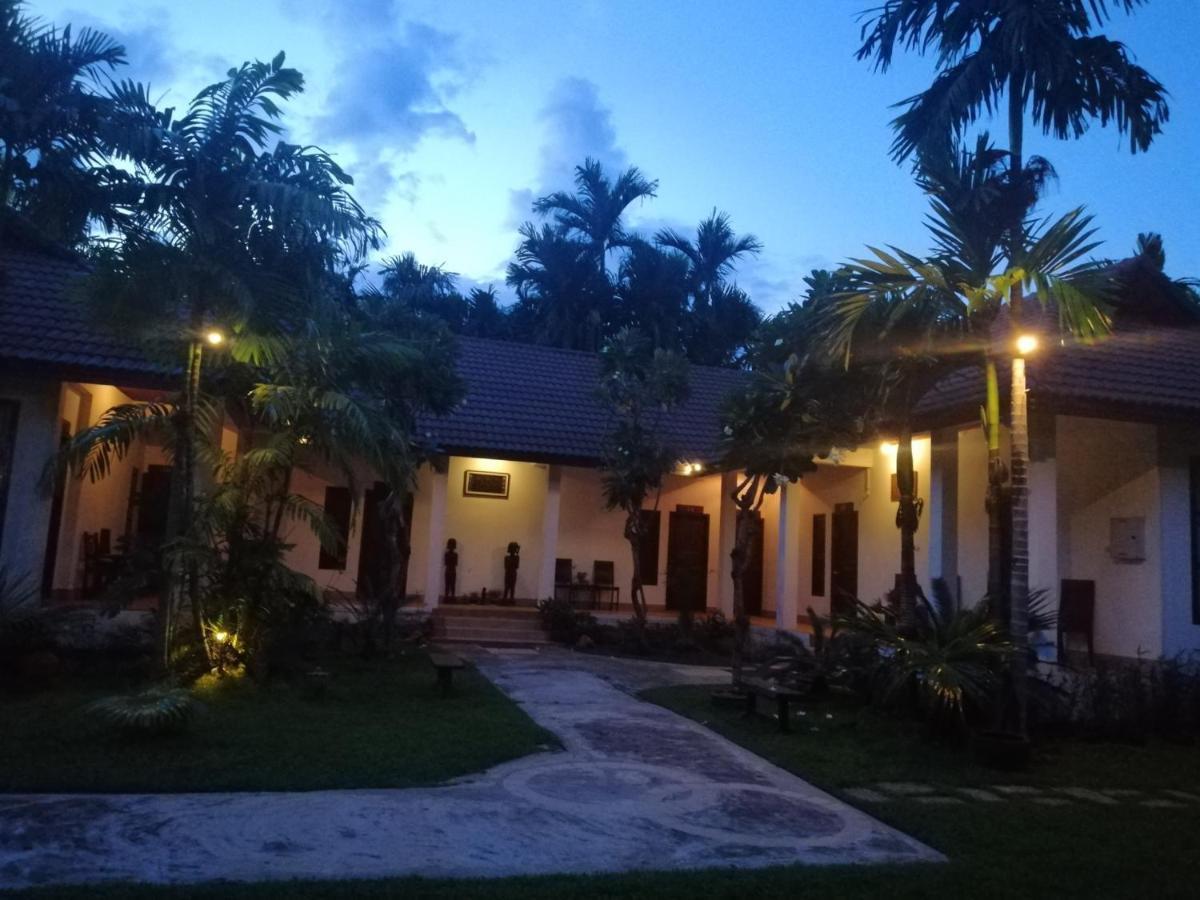 Villa Thakhek Luaran gambar