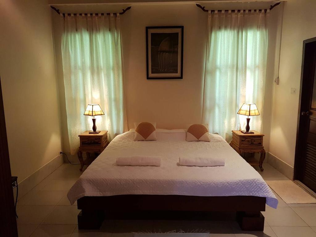 Villa Thakhek Luaran gambar