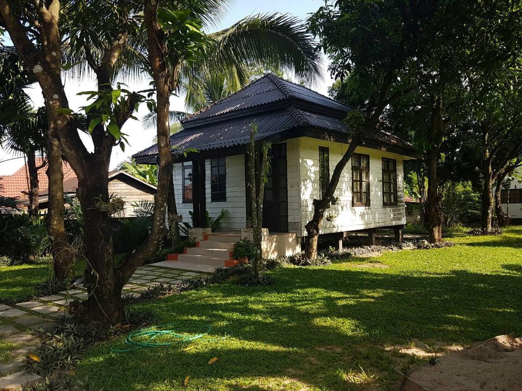 Villa Thakhek Luaran gambar