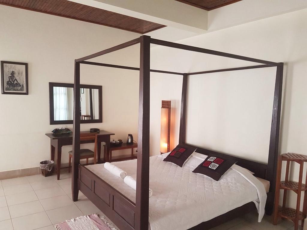 Villa Thakhek Luaran gambar
