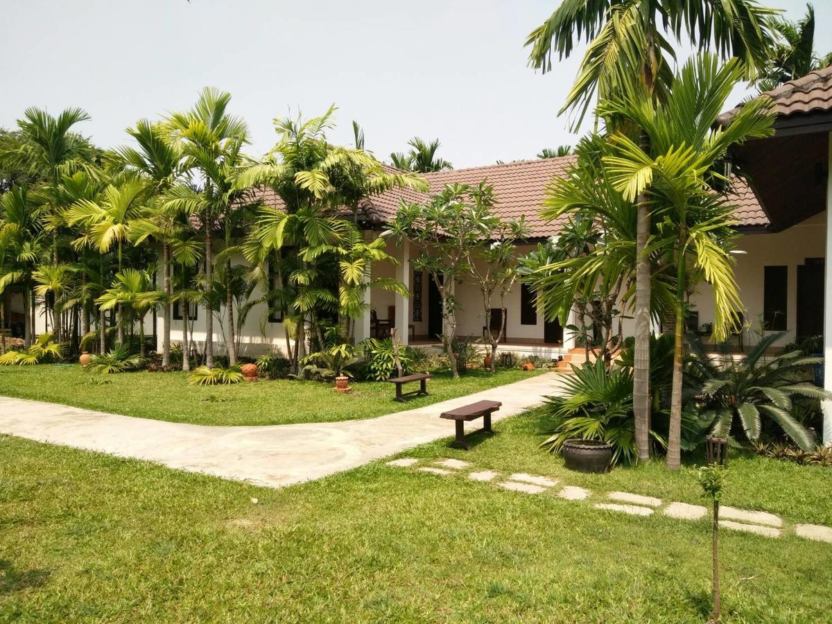 Villa Thakhek Luaran gambar